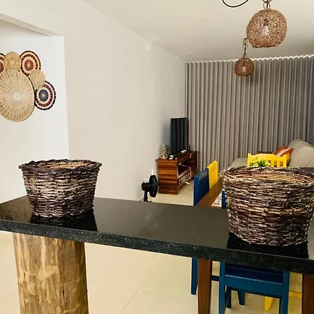 Apto em condomínio na praia, com terraço, em Ilhéus-BA-2